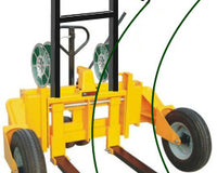 Mobile pallet truck pallet strapping machine